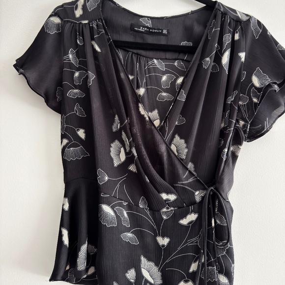 Zara Woman Floral Wrap Blouse Black & White – Size M - Picture 2 of 8